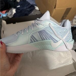 Sabina White and Blue Sneakers Modern Sporty Design